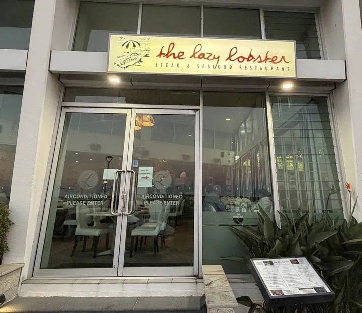 The Lazy Lobster shopfront